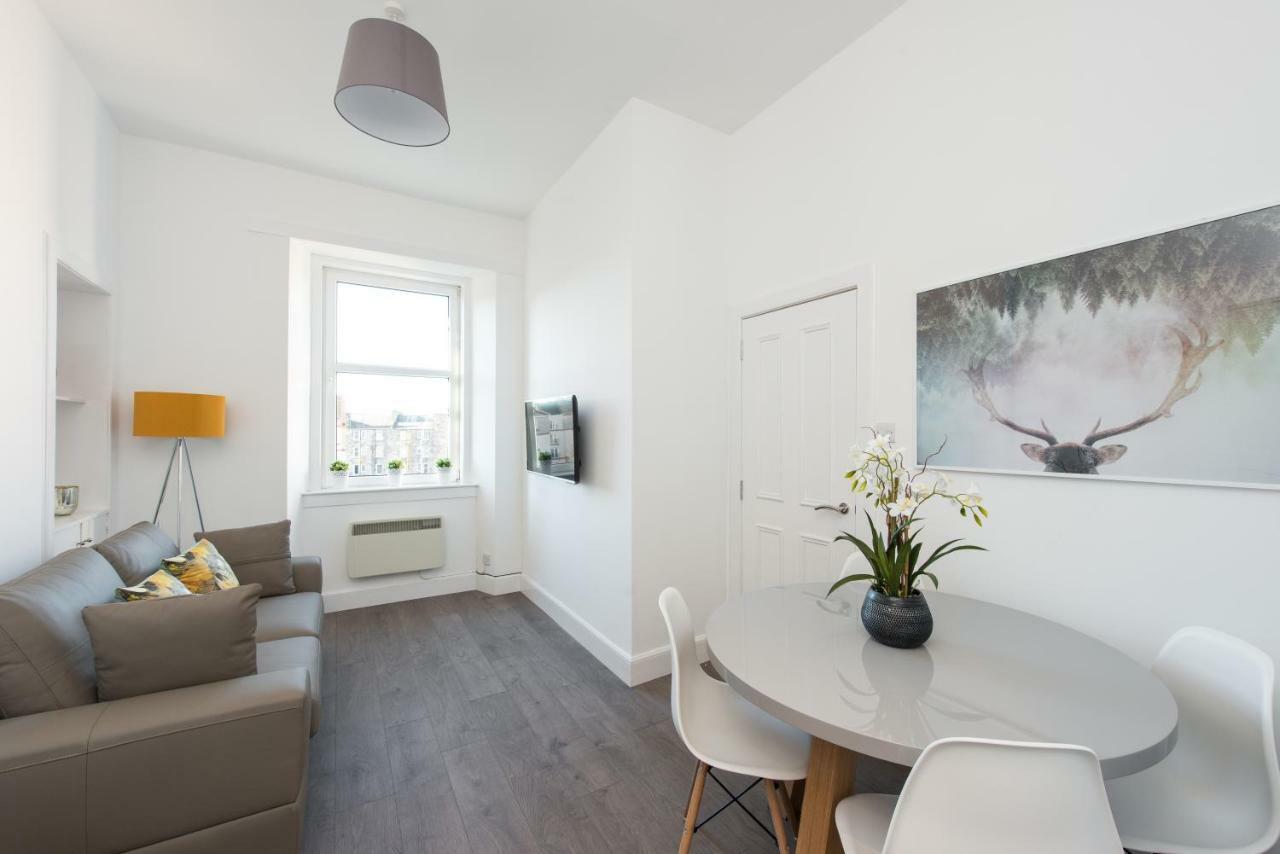 The Stewart Apartment Edinburgh Buitenkant foto